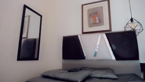 Hilary Avilan online show from 01.27.25