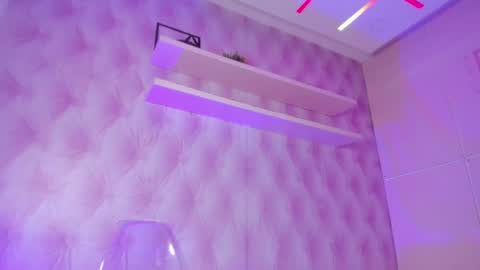  Hillary  online show from 02.21.25