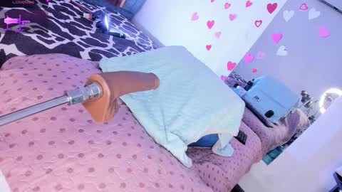  Hilary  online show from 03.03.26