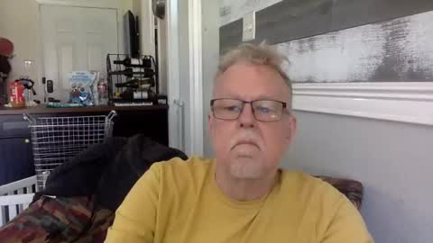 TwoDaddies online show from 12.20.25