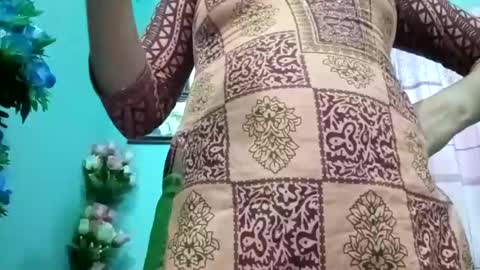 himuhimu22 online show from 01.15.25