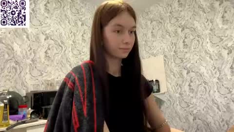 Snapshot of hinadesire chatting on 06.05.26 Hina online show from 06.05.26