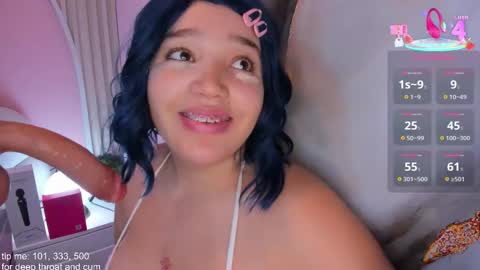 Snapshot of hinata_dolly chatting on 11.26.25 hinata_dolly online show from 11.26.25