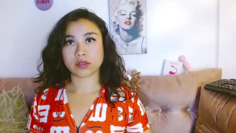 hinata lee online show from 01.05.25