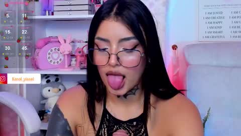  Karol  Independent Model online show from 02.25.25