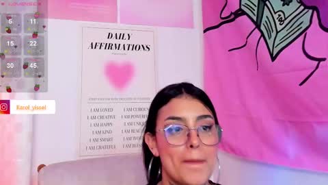  Karol  Independent Model online show from 03.10.25