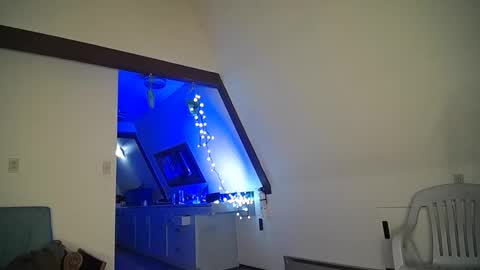 Snapshot of hippiezen chatting on 03.11.25 Hippie Jijm online show from 03.11.25