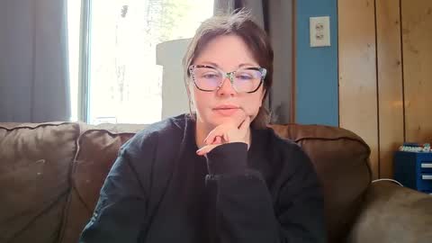 Bella online show from 02.26.25