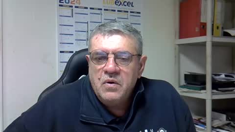 Snapshot of hippopotame17 chatting on 12.05.24 hippo online show from 12.05.24