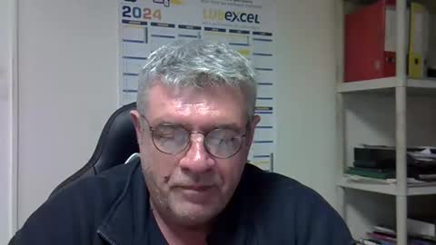 Snapshot of hippopotame17 chatting on 12.19.24 hippo online show from 12.19.24