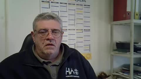 Snapshot of hippopotame17 chatting on 12.23.24 hippo online show from 12.23.24