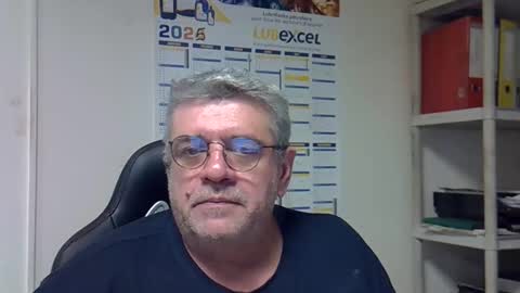 Snapshot of hippopotame17 chatting on 01.07.25 hippo online show from 01.07.25