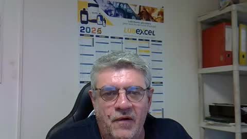 Snapshot of hippopotame17 chatting on 01.08.25 hippo online show from 01.08.25