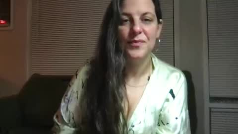 HippyPrincess22 online show from 11.29.25