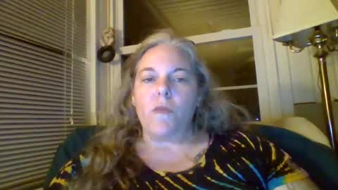 hippysnewhere online show from 06.22.26