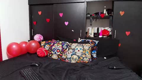 Elizabeth online show from 02.15.25