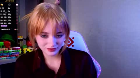 Snapshot of hisoka__akerley chatting on 09.11.25 Ella online show from 09.11.25