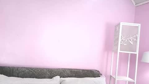 hiyakasudere_ online show from 10.29.25