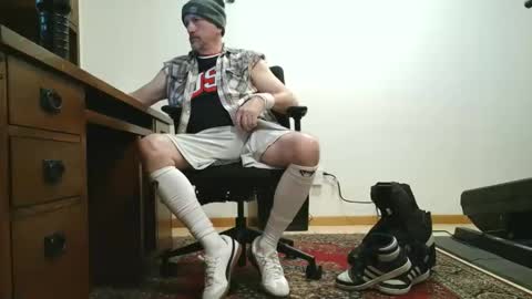 Snapshot of hockeybud chatting on 02.04.26 Rick online show from 02.04.26