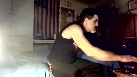 hoglegg99384194 online show from 10.22.25