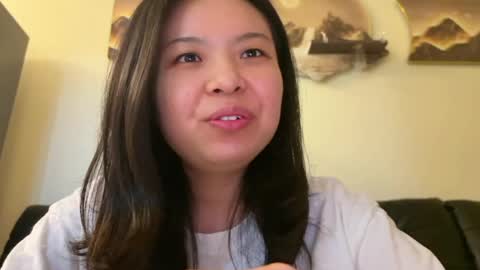 Snapshot of hola_sunflower chatting on 06.06.26 amy online show from 06.06.26