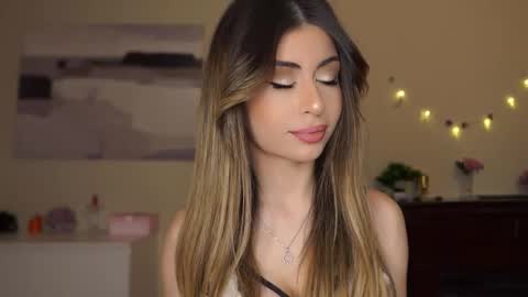 Moni Monica online show from 02.19.26