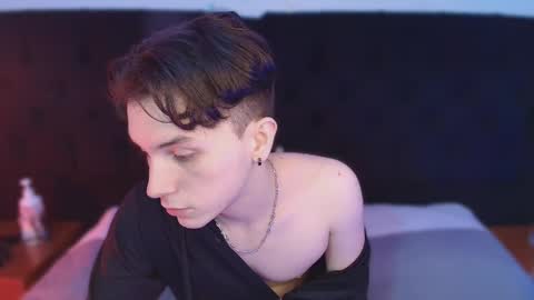 Holland online show from 03.26.26