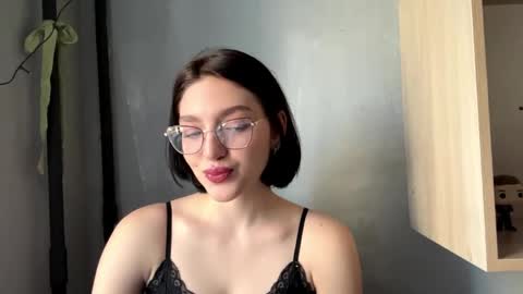 Sofia online show from 04.04.26