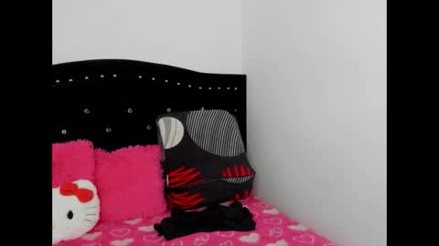 holly... online show from 12.01.25