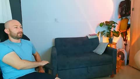 Holly and Honey online show from 03.27.26