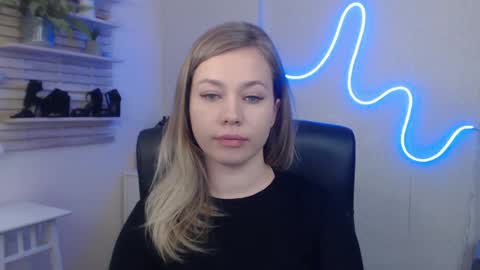 Snapshot of holly_bb95 chatting on 01.21.25 Holly online show from 01.21.25