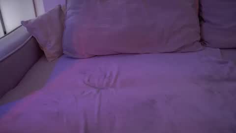 Molly online show from 10.24.25