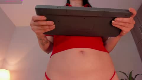 holly    online show from 04.27.26