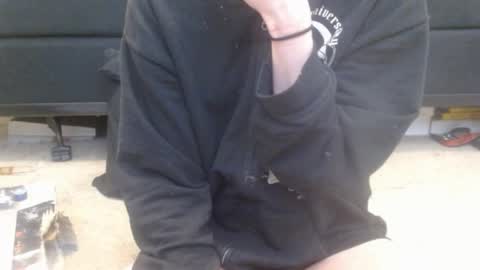 Holly Hawkes online show from 02.22.25