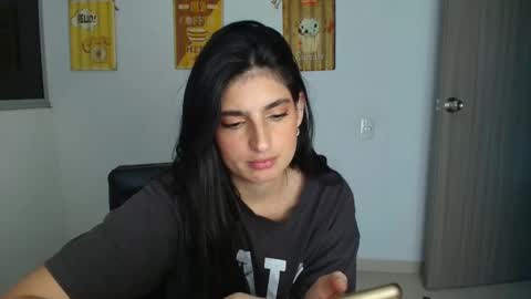 Snapshot of hollyshit_ chatting on 02.21.26 hollyshit_ online show from 02.21.26