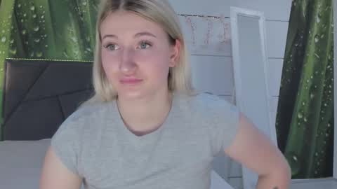 HollyTaillor online show from 05.24.26