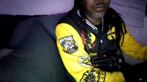 Snapshot of hollywoodbobby chatting on 02.16.26 hollywoodbobby online show from 02.16.26