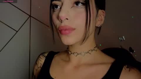 holly online show from 09.09.25