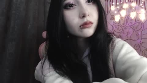 Snapshot of holy420loly chatting on 12.13.24 Ho Lee Sheet online show from 12.13.24