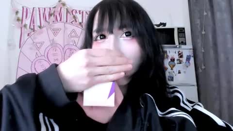 Ho Lee Sheet online show from 05.24.26