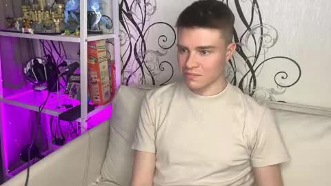 holy_eggs_00 online show from 03.17.26