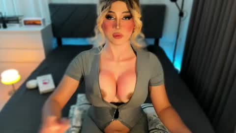 Miss Gia online show from 07.02.26