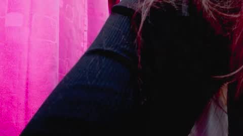 Juli online show from 02.22.26