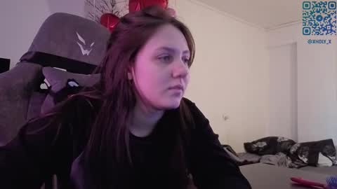 Snapshot of holy_kveta chatting on 02.25.26 Kviki online show from 02.25.26