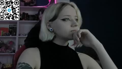 holy_mistresss online show from 05.12.26