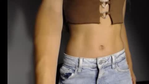 Snapshot of honey_darcy chatting on 10.01.25 honey_darcy online show from 10.01.25