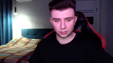 Wolfy online show from 02.18.25