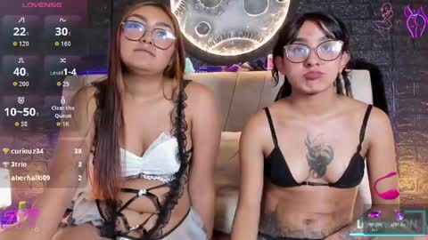 Snapshot of honey_lesbian_hott777 chatting on 05.26.26 honey_lesbian_hott777 online show from 05.26.26