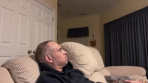 honey_man14 online show from 02.28.25