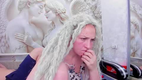 CHRISTIE and HERALD online show from 01.10.26